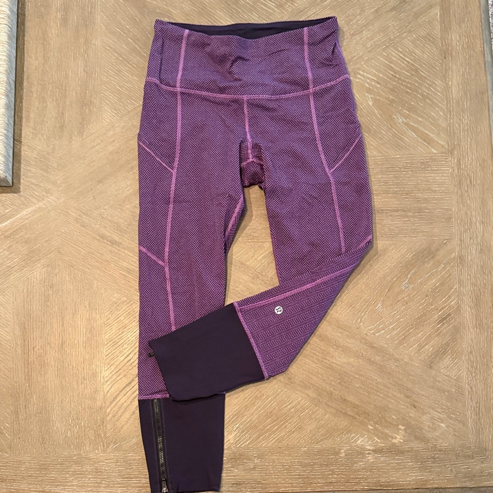 Lululemon Athletica rebel runner crop leggings
